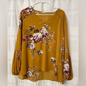Floral Blouse Size L